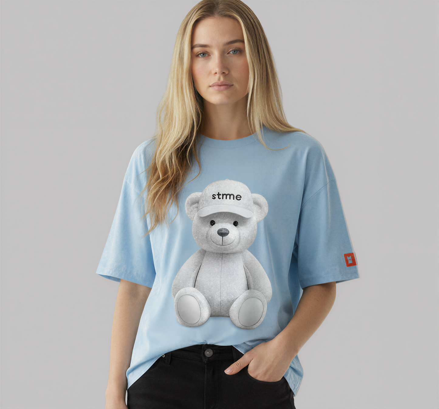 Bear Graphic Tee – Light Blue